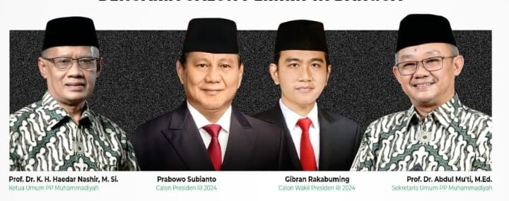 Prabowo Hadiri Acara Uji Publik PP Muhammadiyah di UM Surabaya
